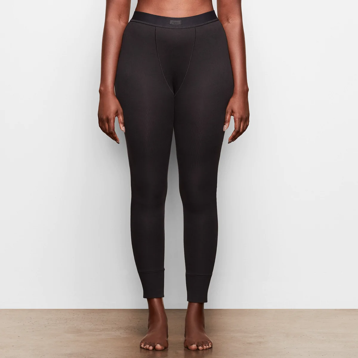 🌹2/$5 - black leggings  Black leggings, Solid black leggings
