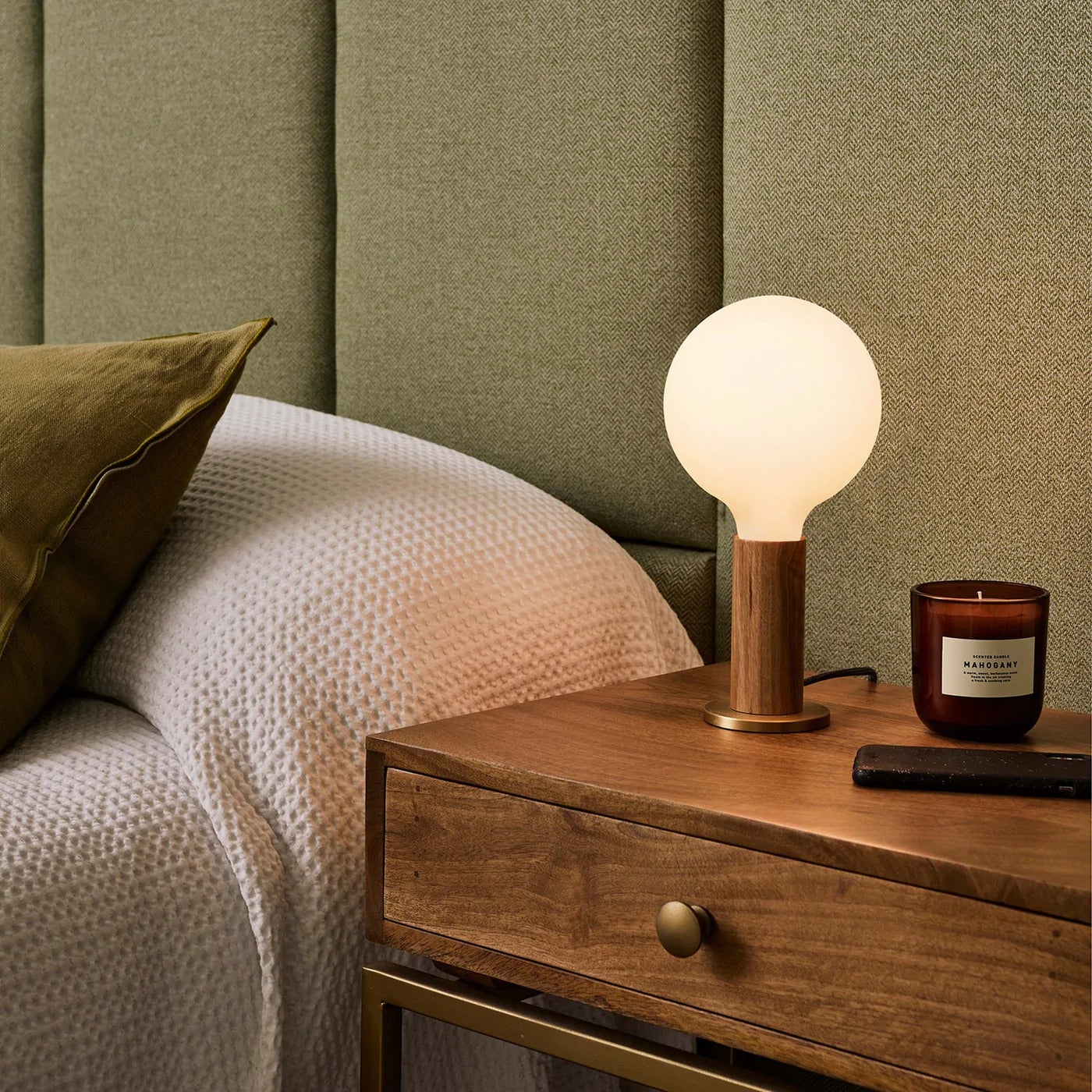 habitat lyss table lamp