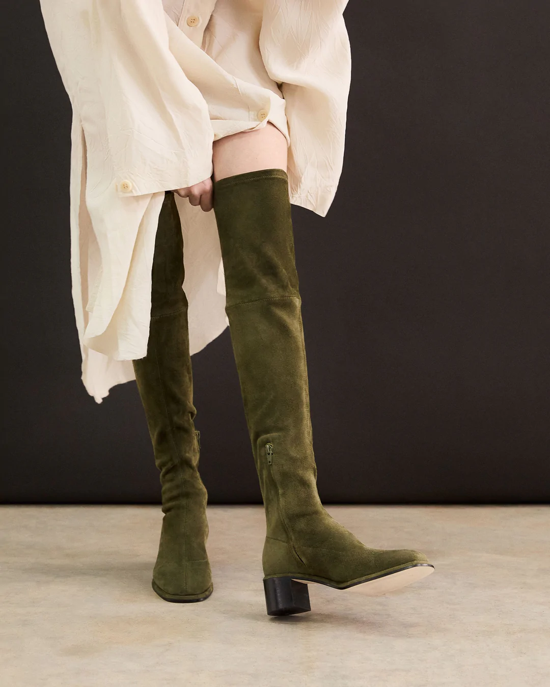 Dear Frances Boots Treading Winter In Style