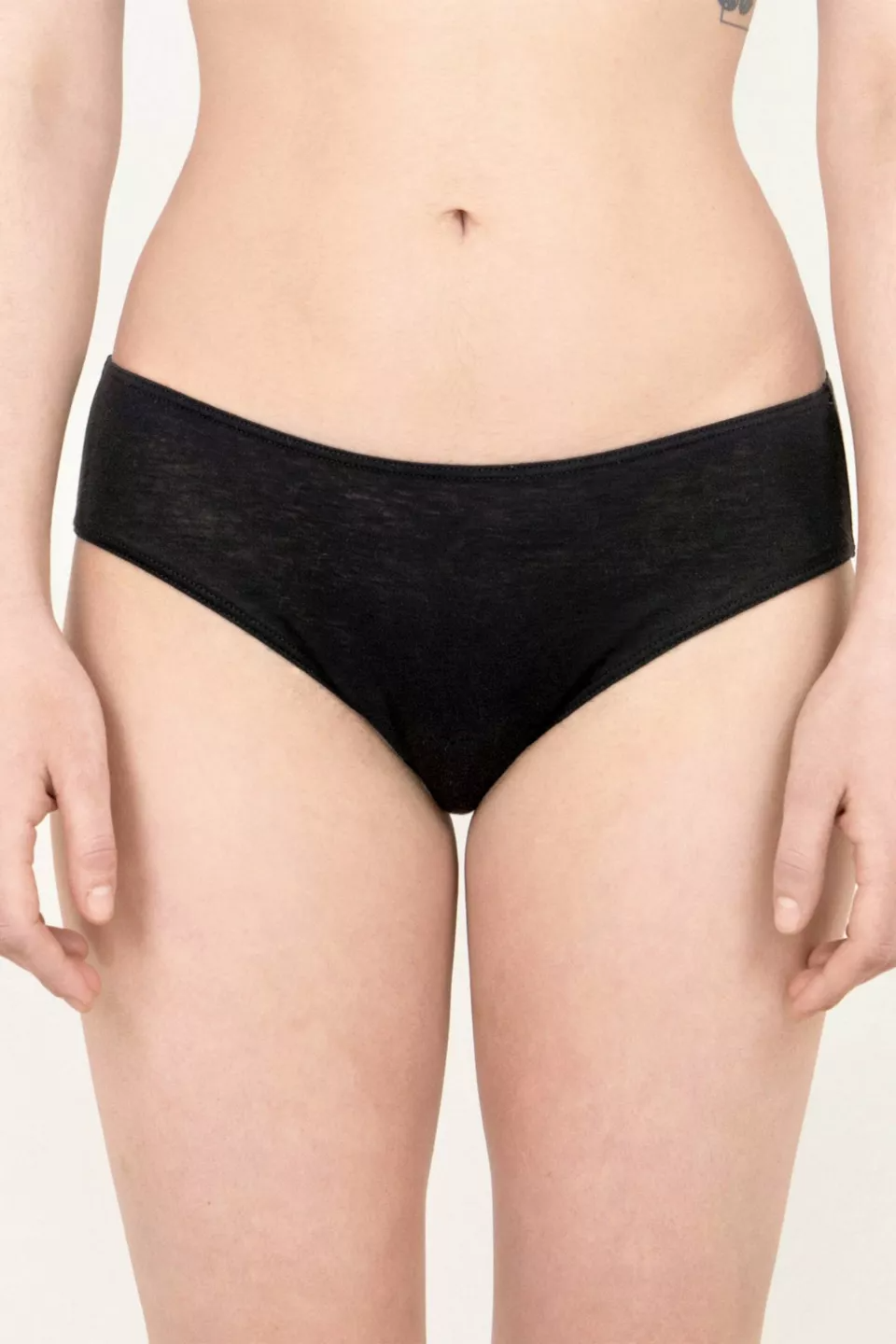Women's Hanes Hi-Cut Panties White Size 9 Nylon w/Cotton Liner 6 Pair NWT