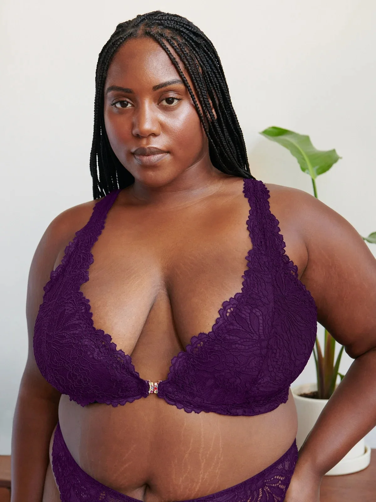 Savage X Romantic Corded Lace Front-closure Bralette in Green