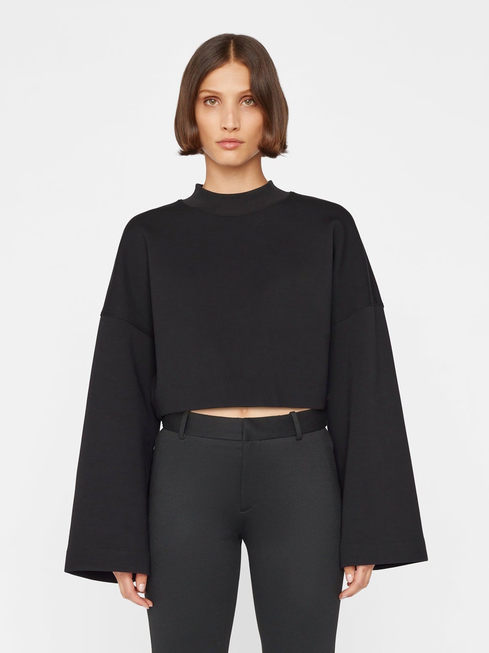 Frame + Cropped Mockneck Scuba Sweatshirt In Noir