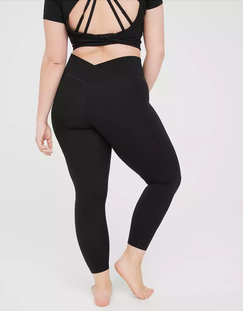 TikTok's favorite Aerie crossover leggings now come in even more styles and  patterns