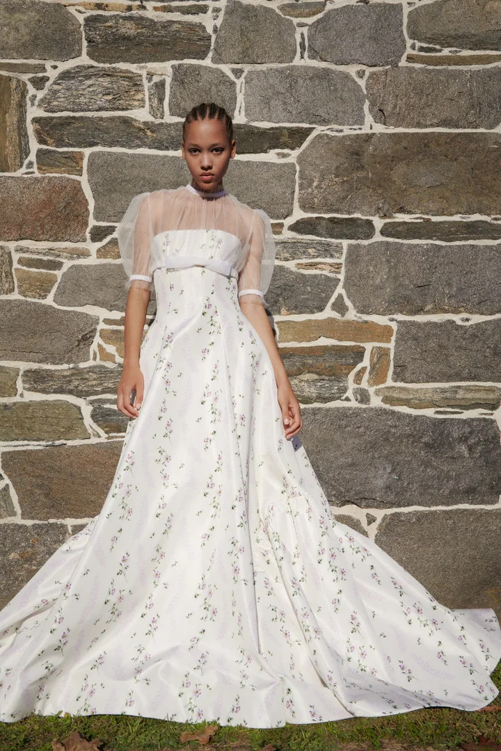 WEDDING BELLS ARE RINGING: SPRING 2023 BRIDAL TRENDS - University of  Fashion Blog