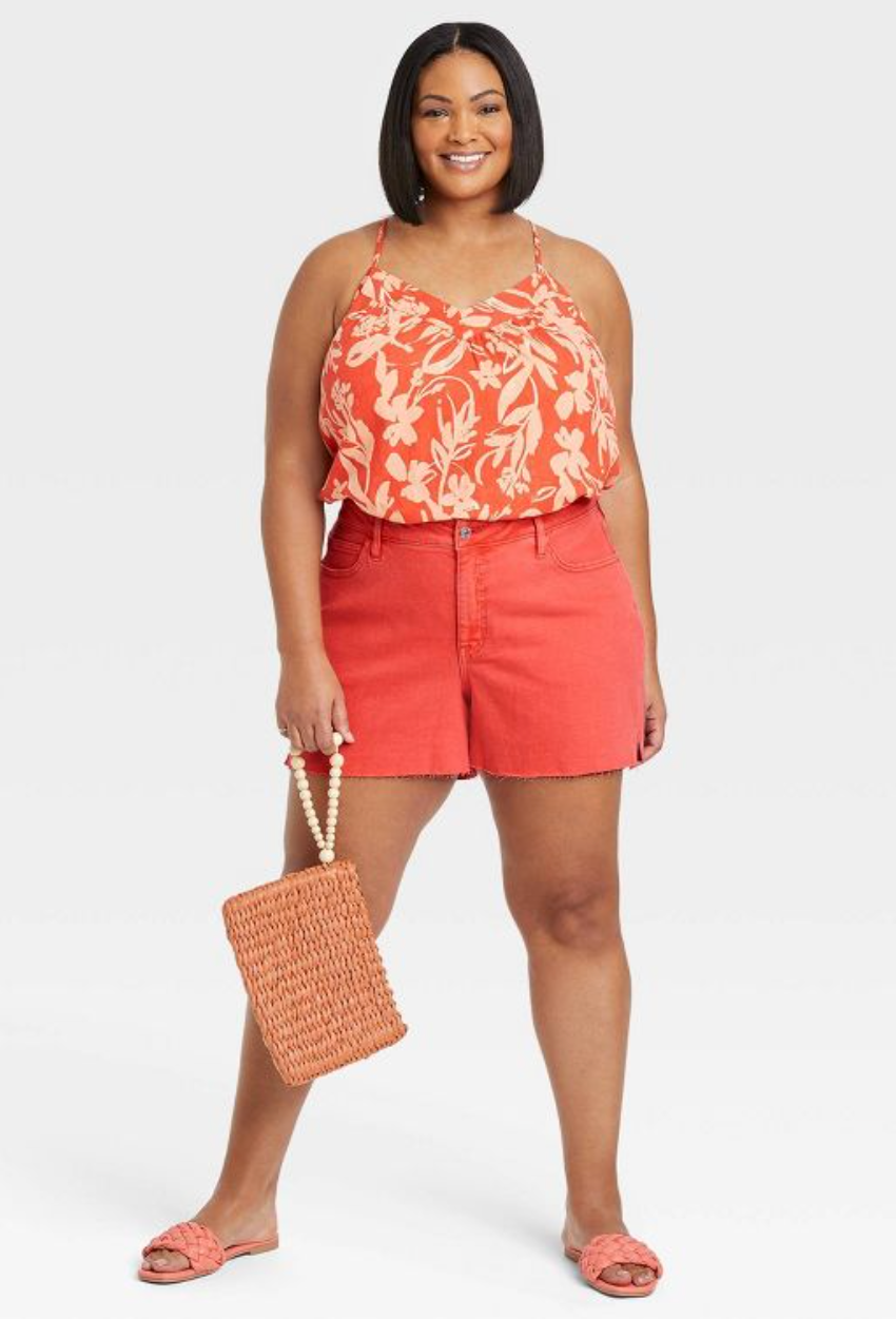 Discover Your Perfect Fit: 5 Must-Have Plus Size Shorts for Women!