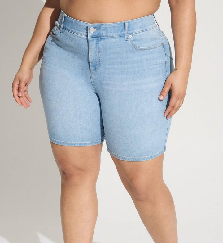 The Best Denim Shorts for Grown Women: 50+ Options, Size-Inclusive Options  - Wardrobe Oxygen