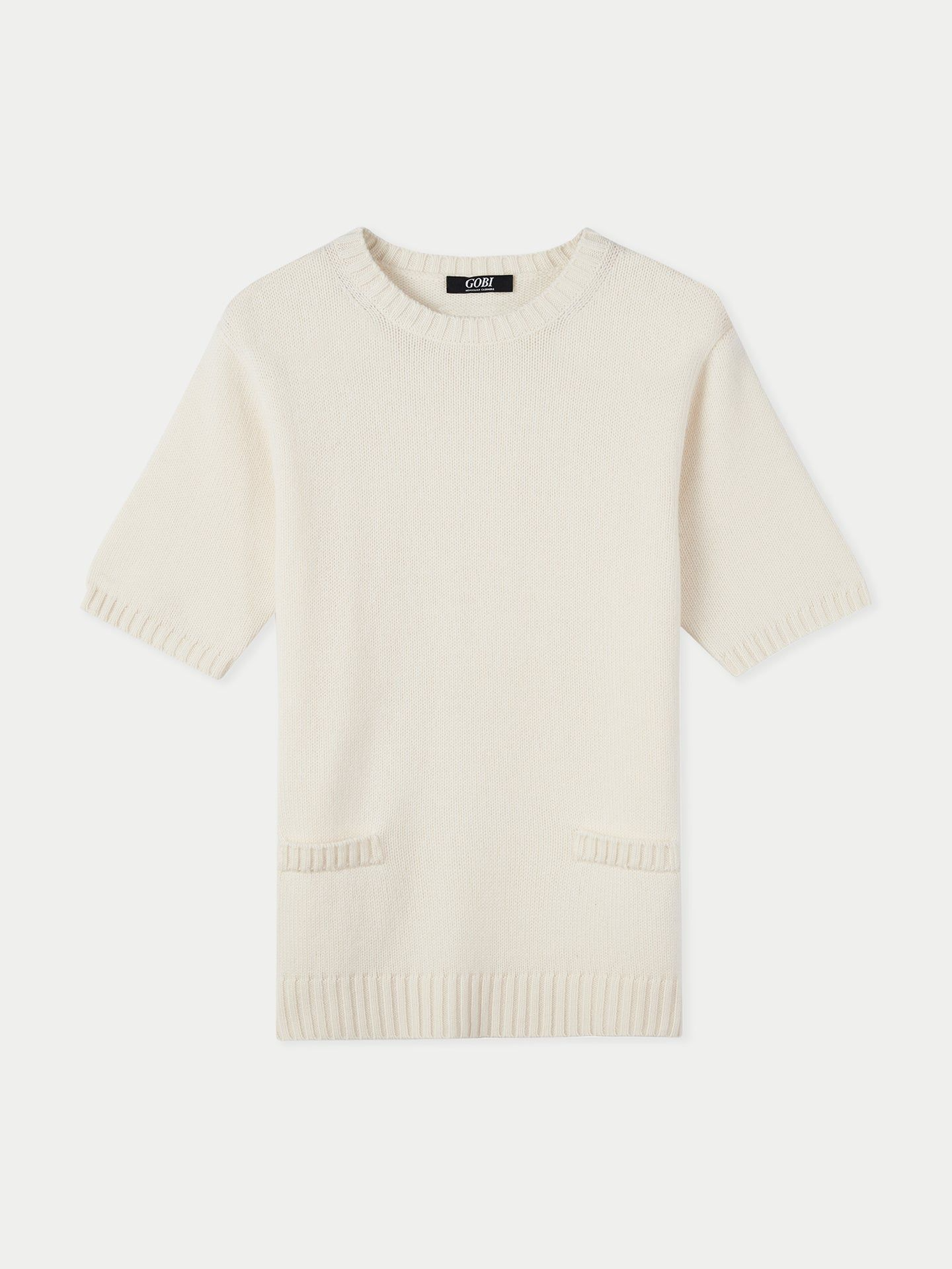 Gobi + C-Neck T-Shirt