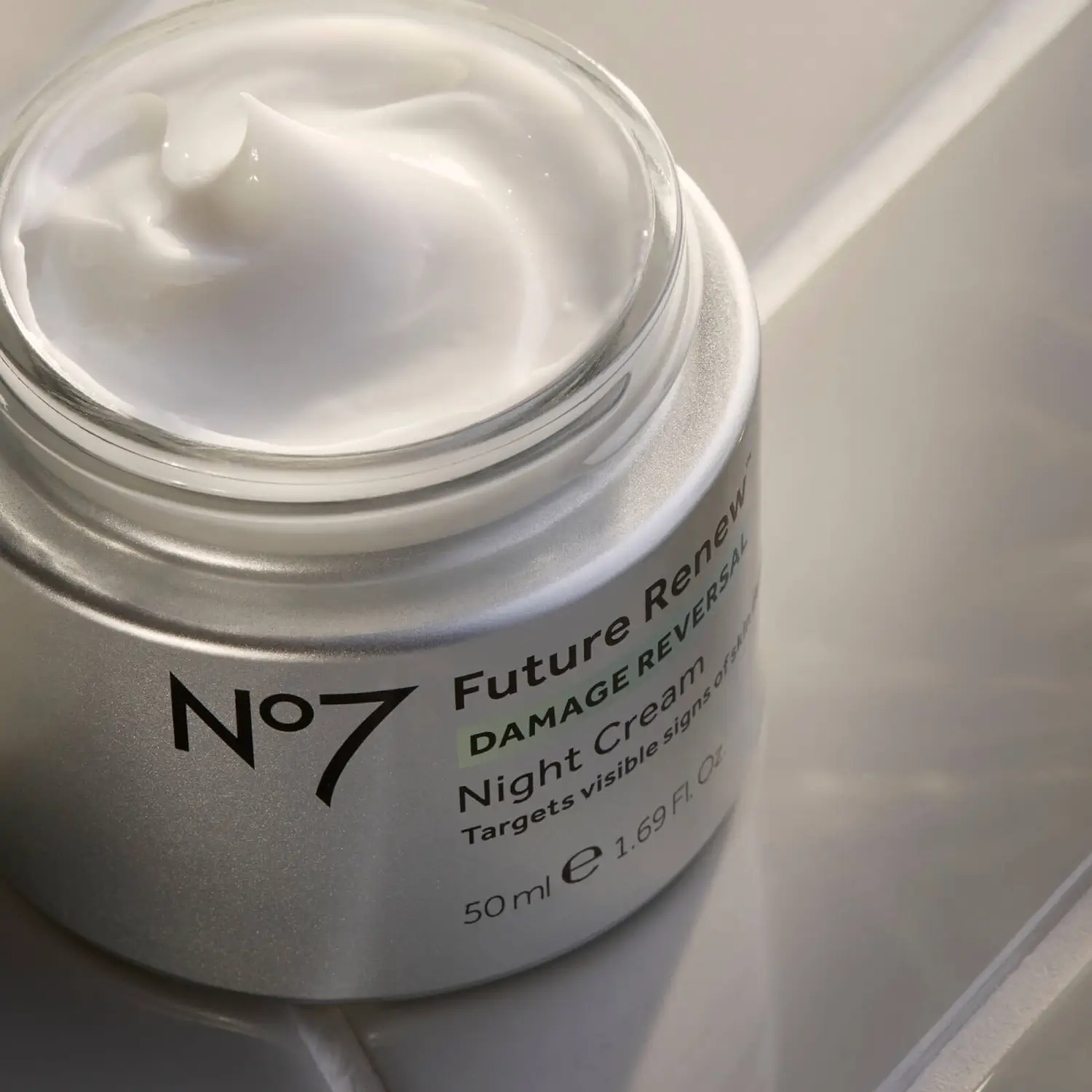 R29 Editors Review New No7 Future Renew Skincare Range