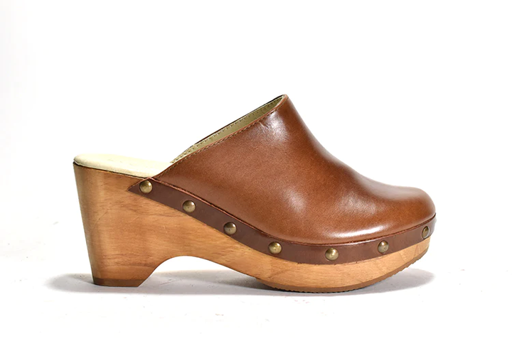 9 Comfortable Clogs From Sustainable Brands (2024) - The Good Trade