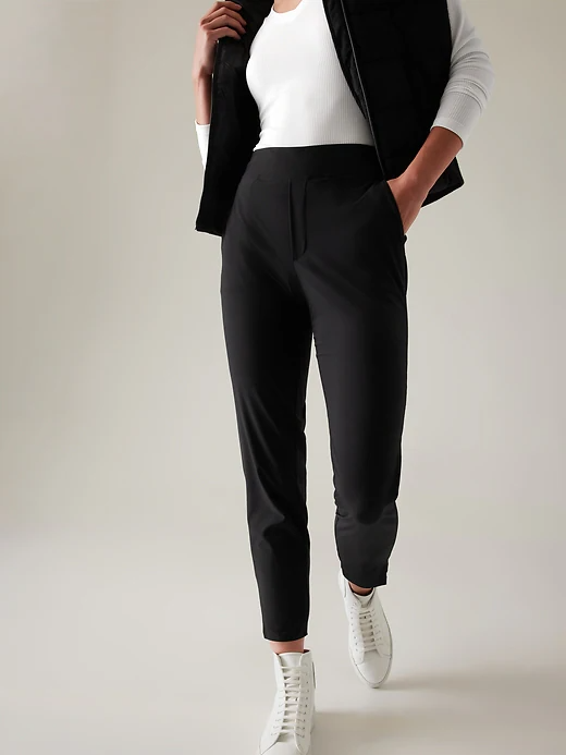 The 12 Best Travel Pants for Women of 2024, Tested and Reviewed