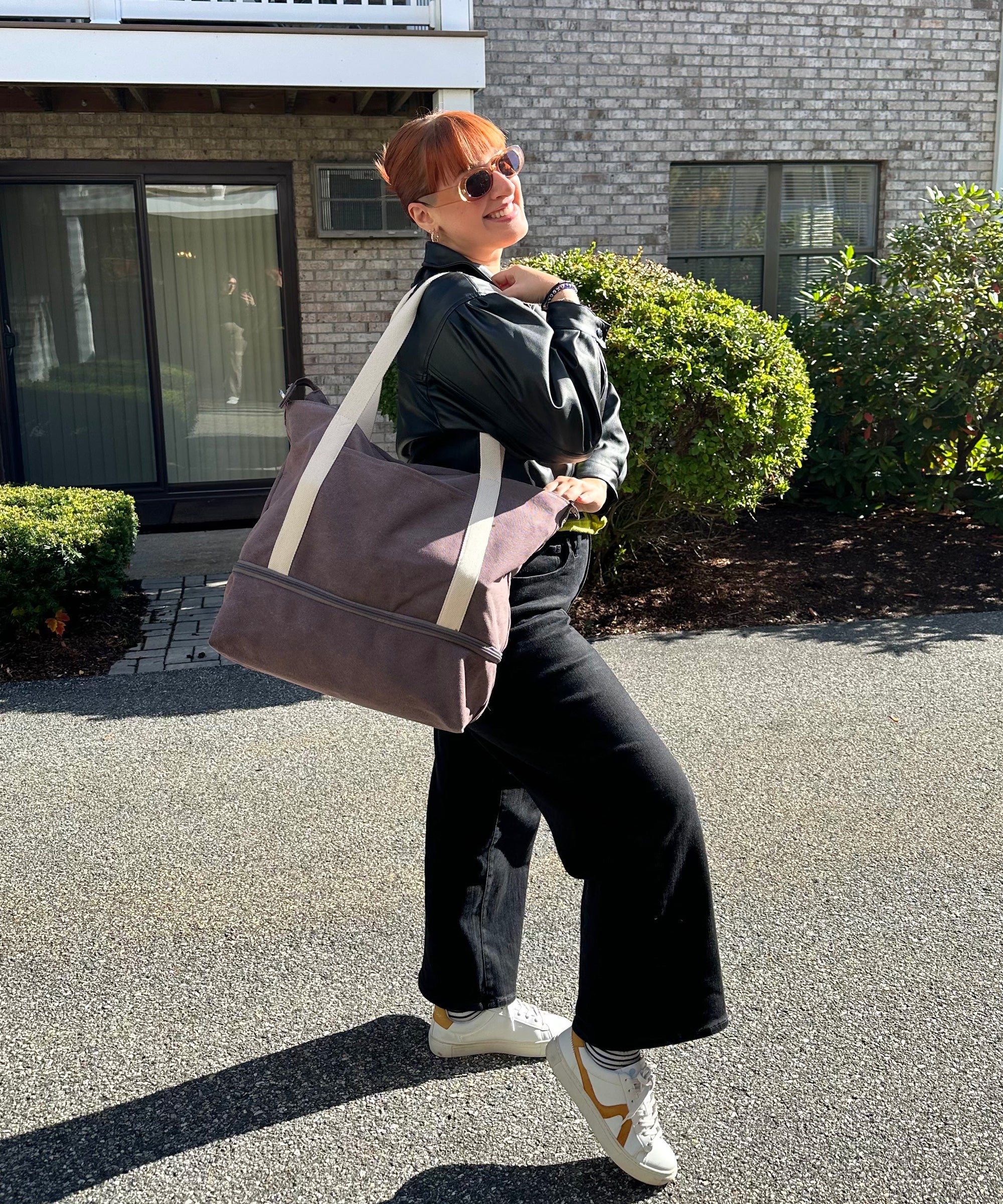 Lo Sons Catalina Deluxe Tote Review Weekender Bag