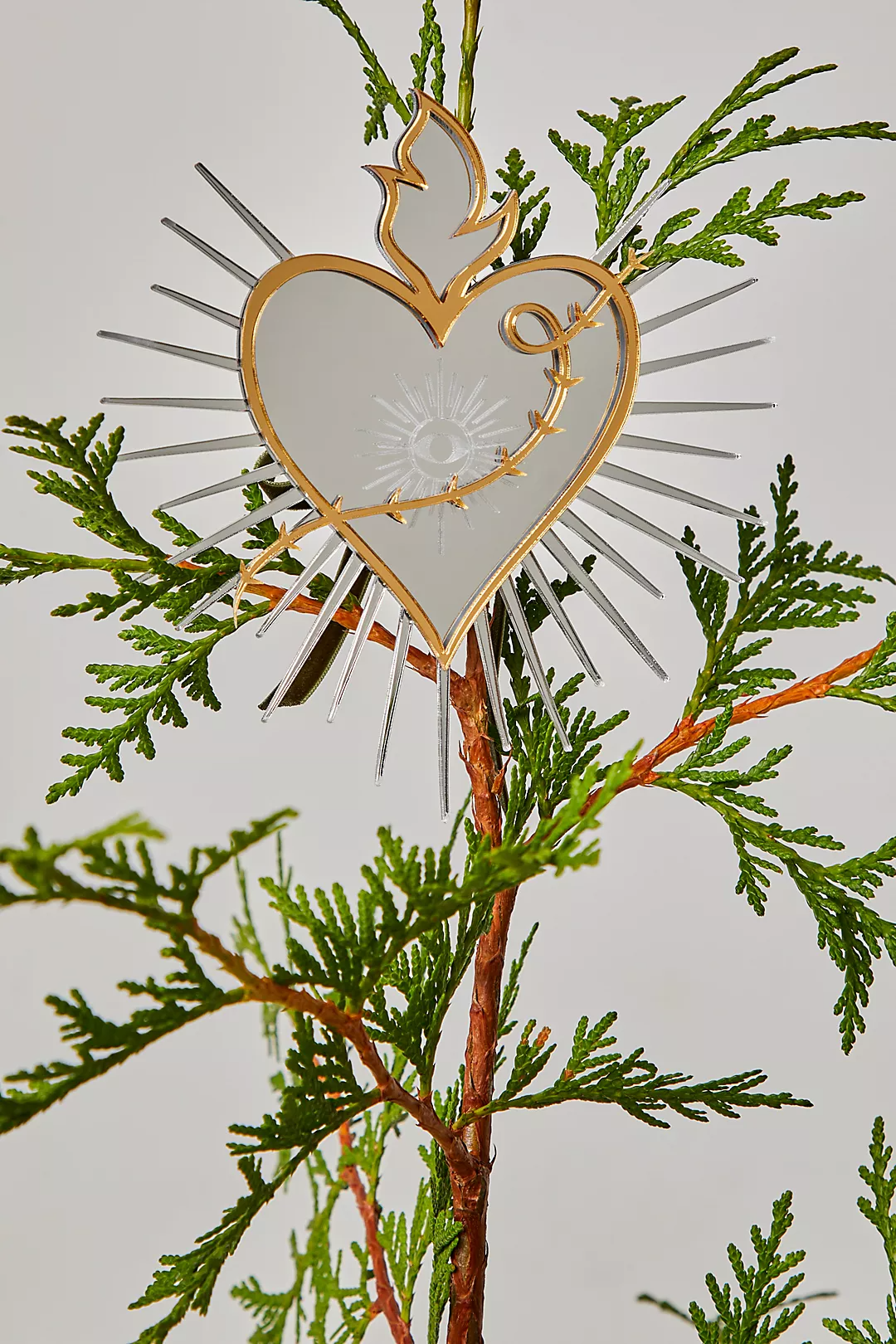 25 Heart Christmas Tree Topper Designs & Graphics