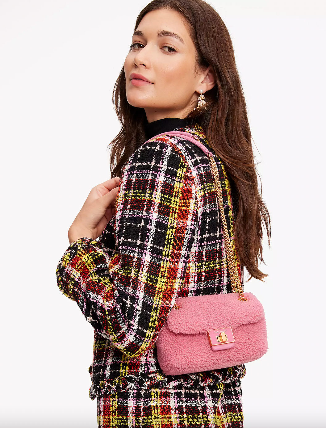 The 10 Best Fuzzy Purses To Add To Your Cozy Looks 2023