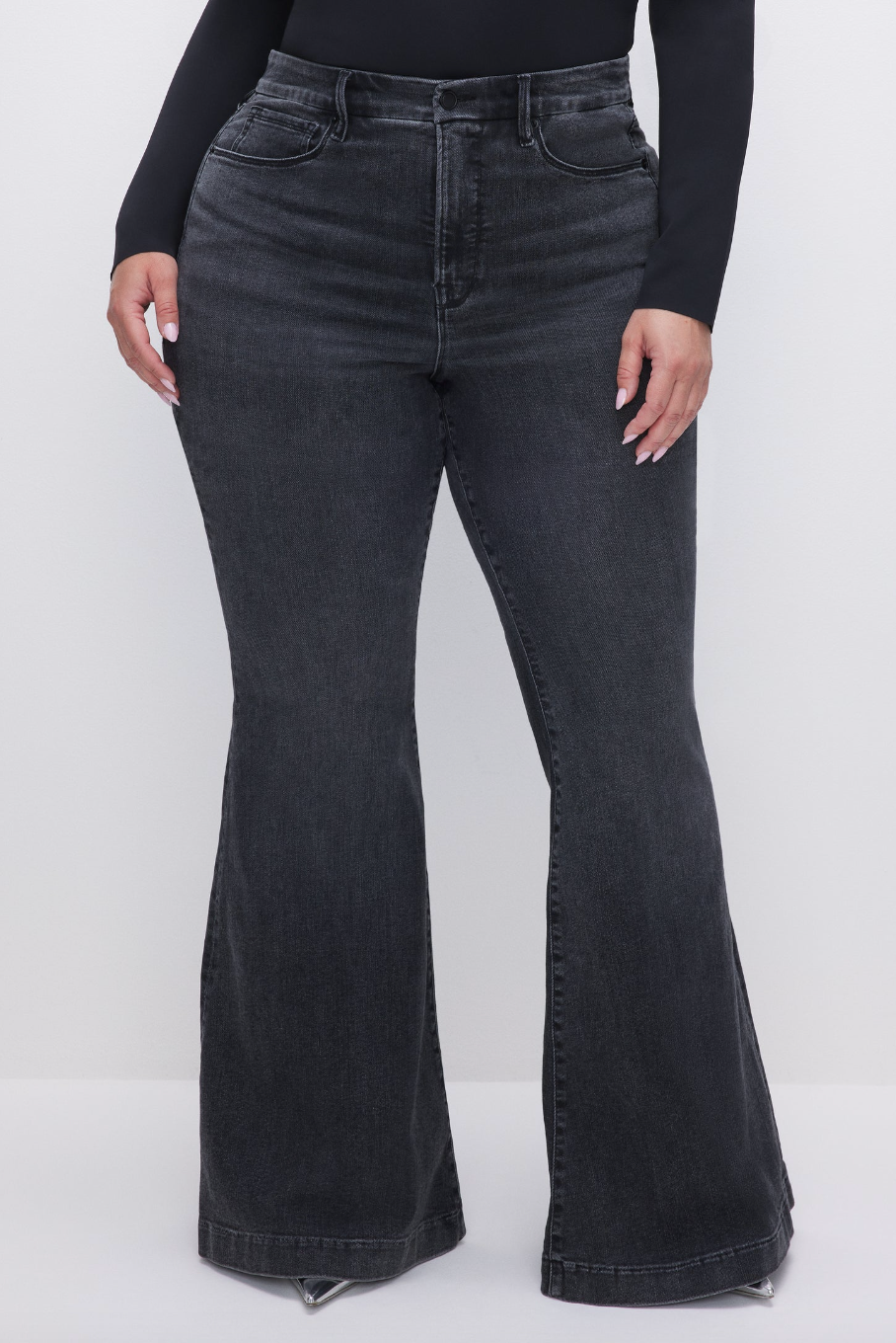 2024 Flattering Black Jeans — THE DAILEIGH