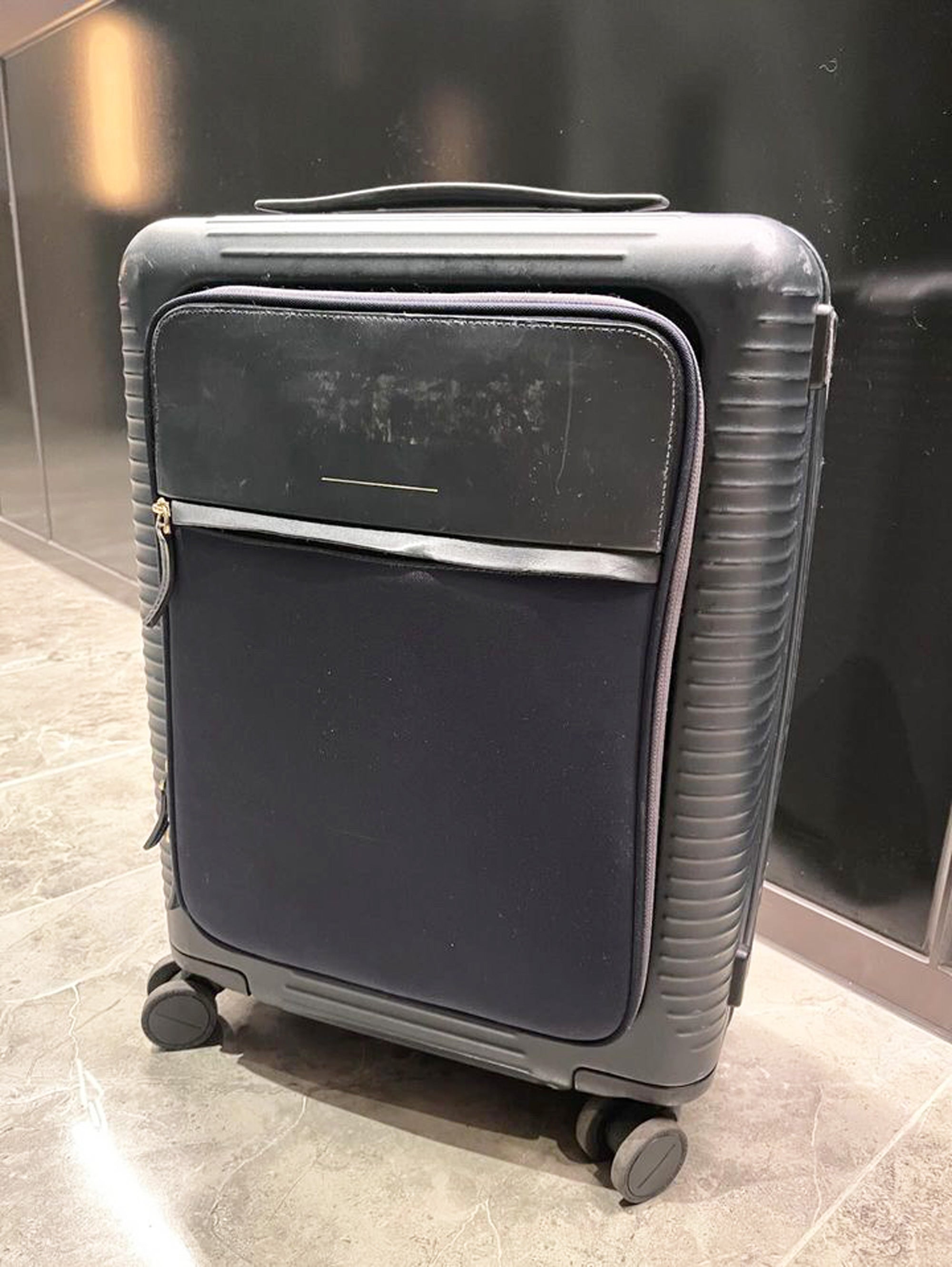 Horizn Studios Luggage & Suitcases | Case Luggage UK