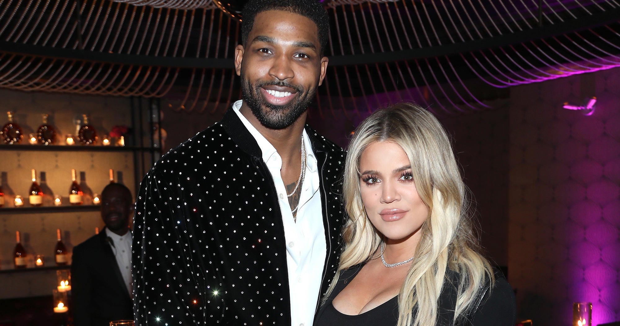 Kuwtk Season 17 Premiere Recap Khloe Tristan Crying