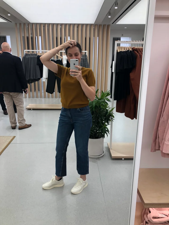 DÔEN Fall Floral Top Review with Everlane Straight Leg Pants - Jeans and a  Teacup