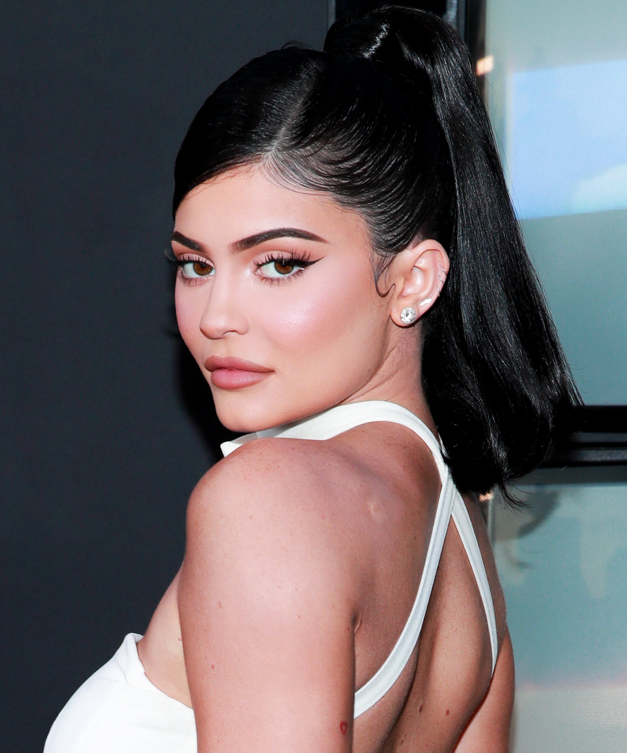 EXCLUSIVE: Kylie Jenner Balmain Makeup Collab to Launch at Paris Fashion  Week – WWD