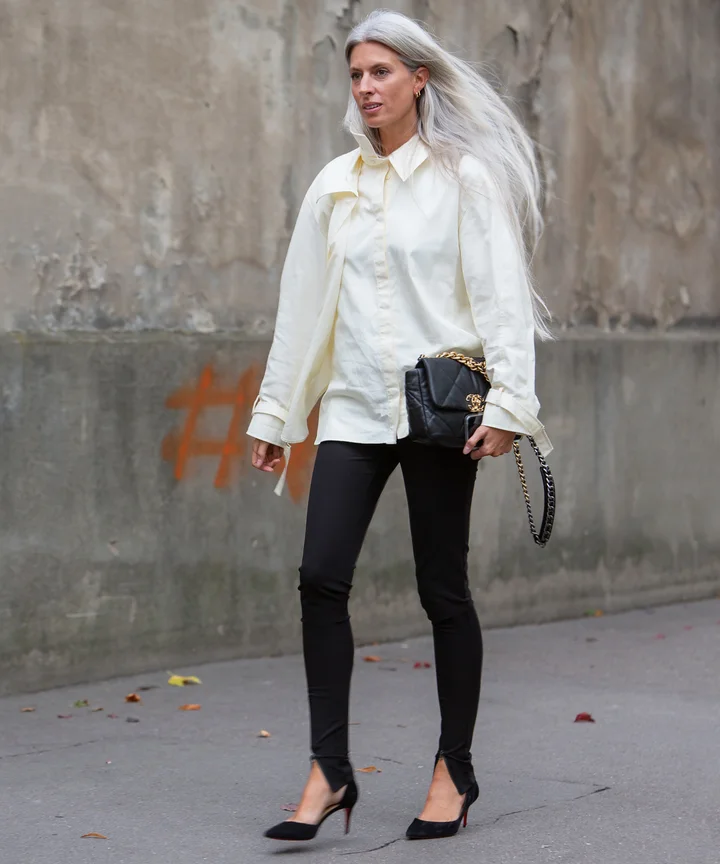 White Cropped Top with Leather Pants Outfits (6 ideas & outfits