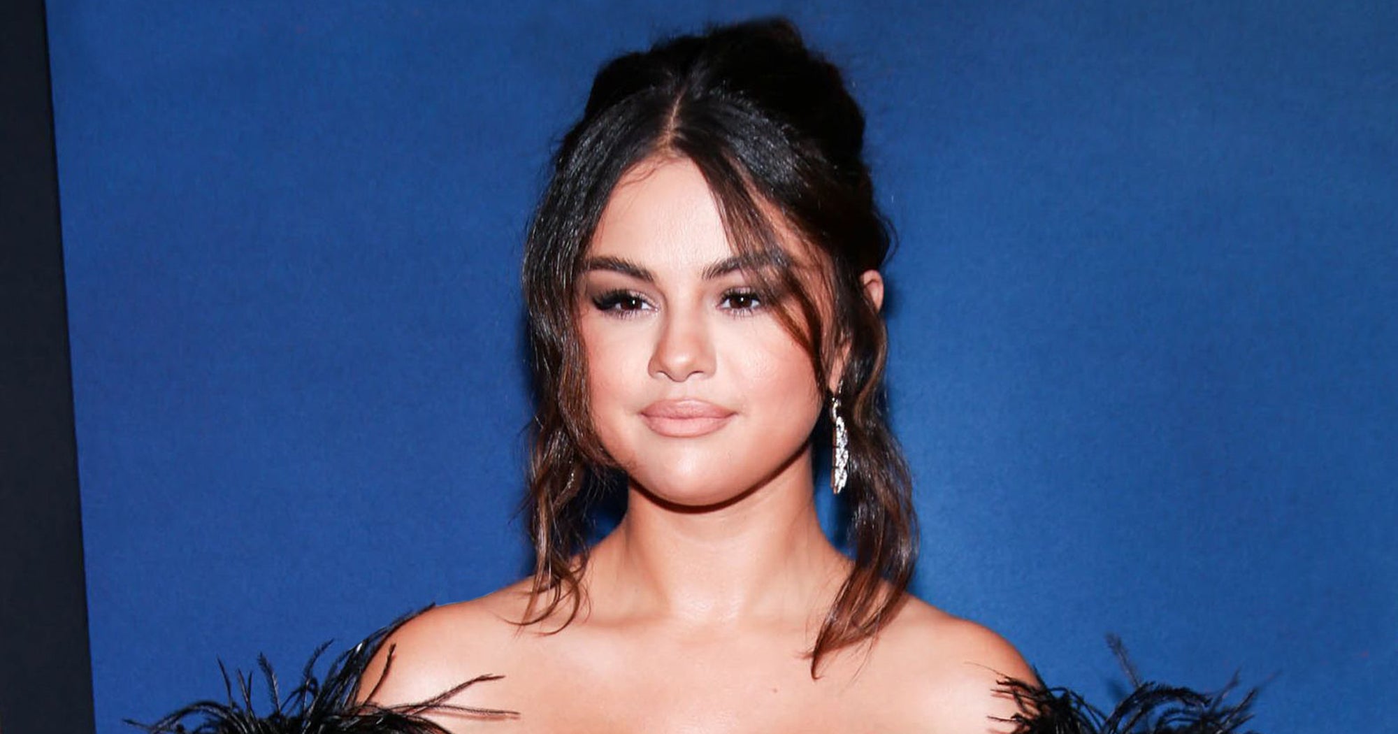 selena-gomez-spotify-updates-on-twitter-lose-you-to-love-me-by