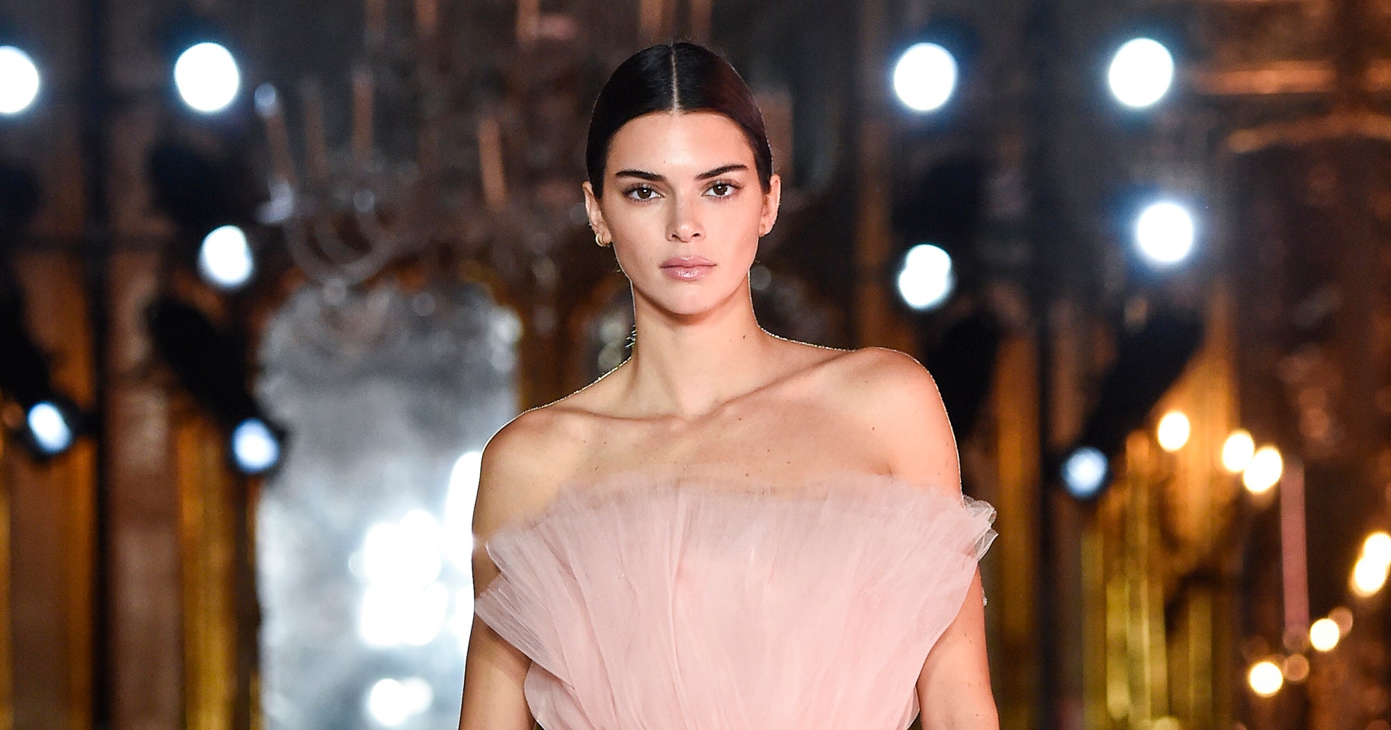 Kendall Jenner Turns 24 Birthday Party Details Dress 