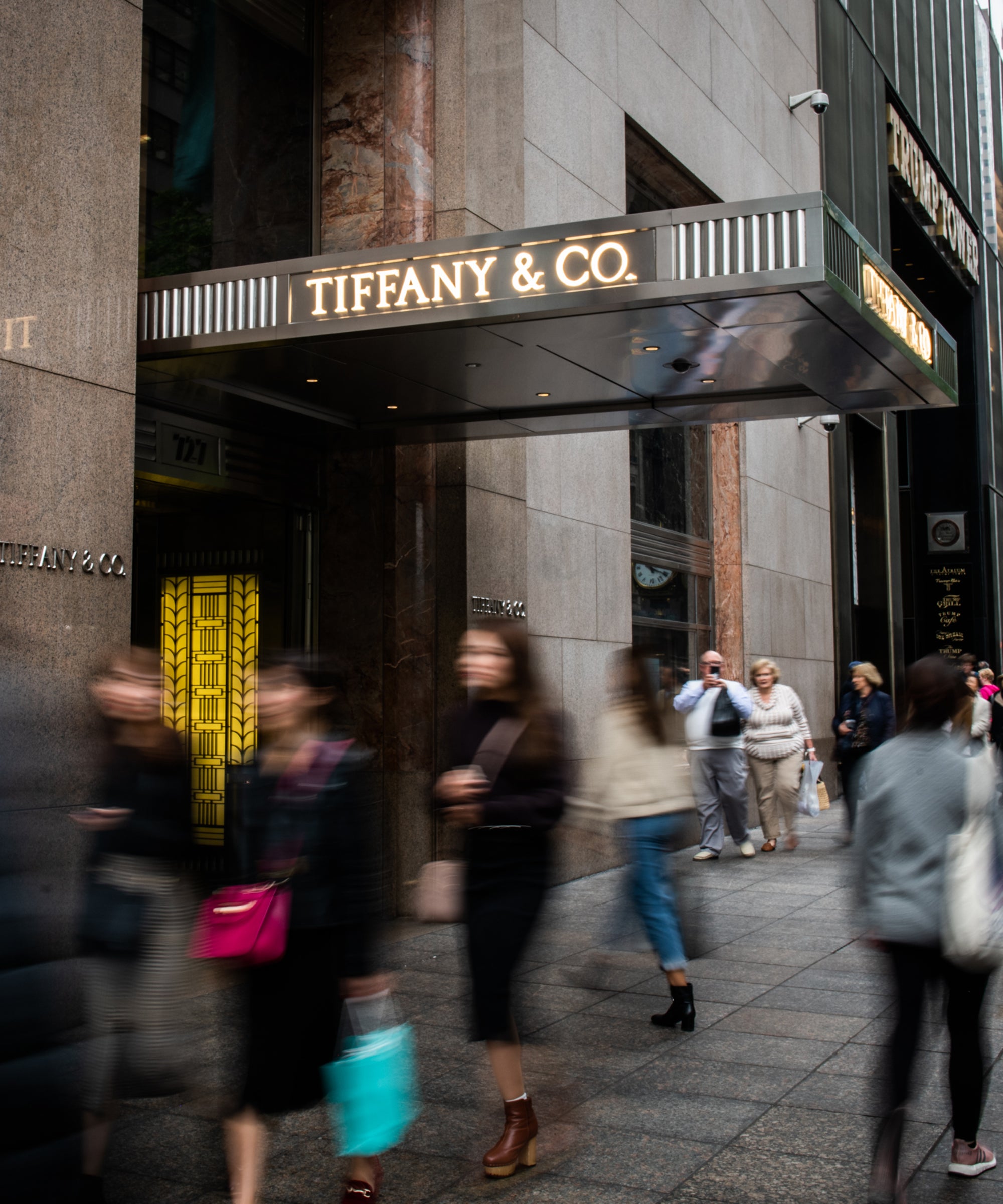 Louis Vuitton Buy Tiffany For $16.2 Billion