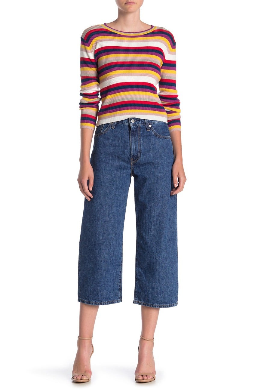 crop top for baggy jeans