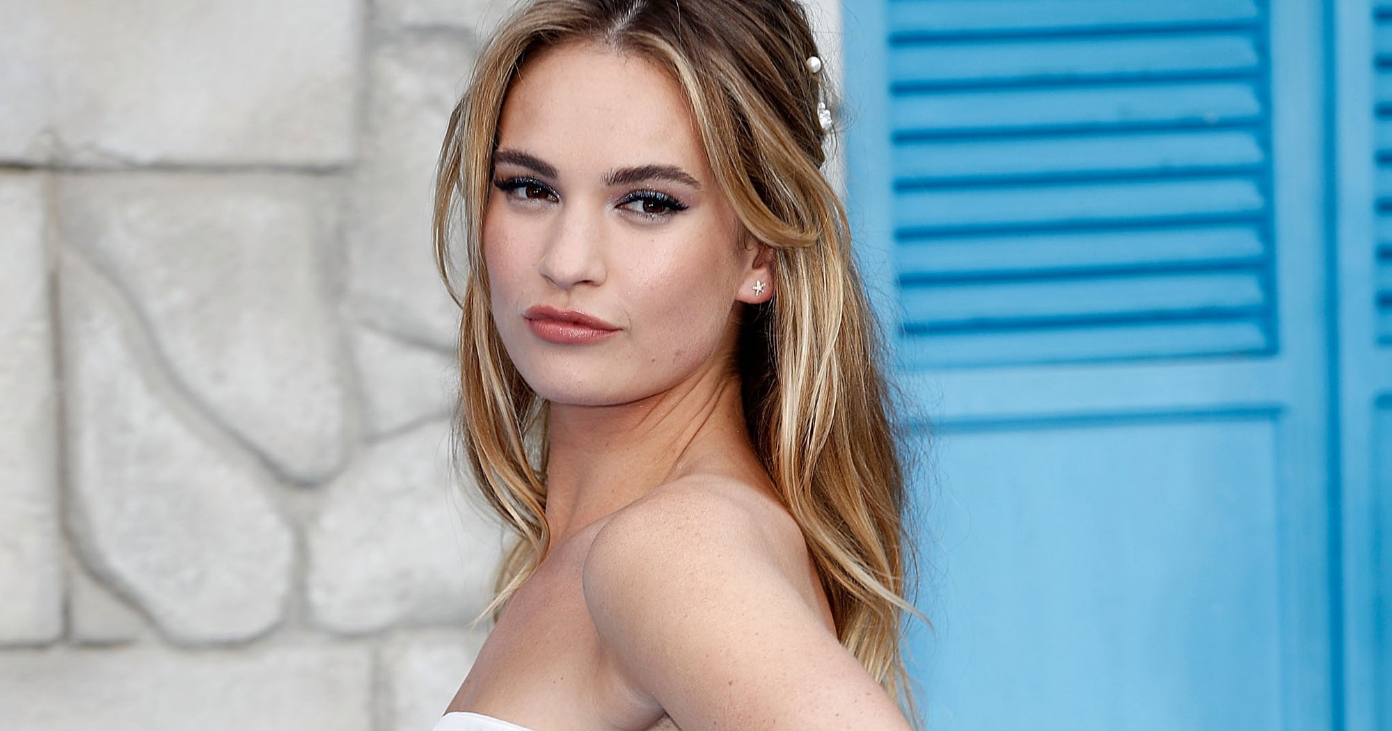 Lily James Debuts Brown Ombre Blunt Hair Cut For Winter