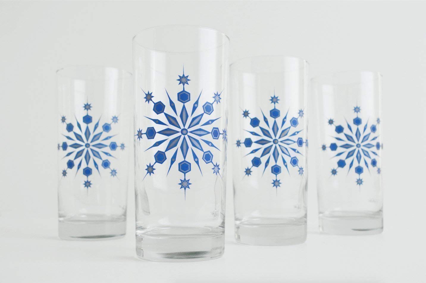 holiday drinking glasses