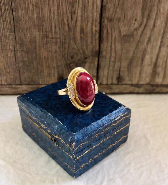 Vintage cabochon sale rings