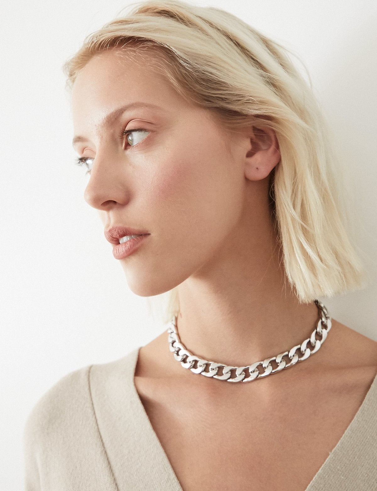 pixie choker