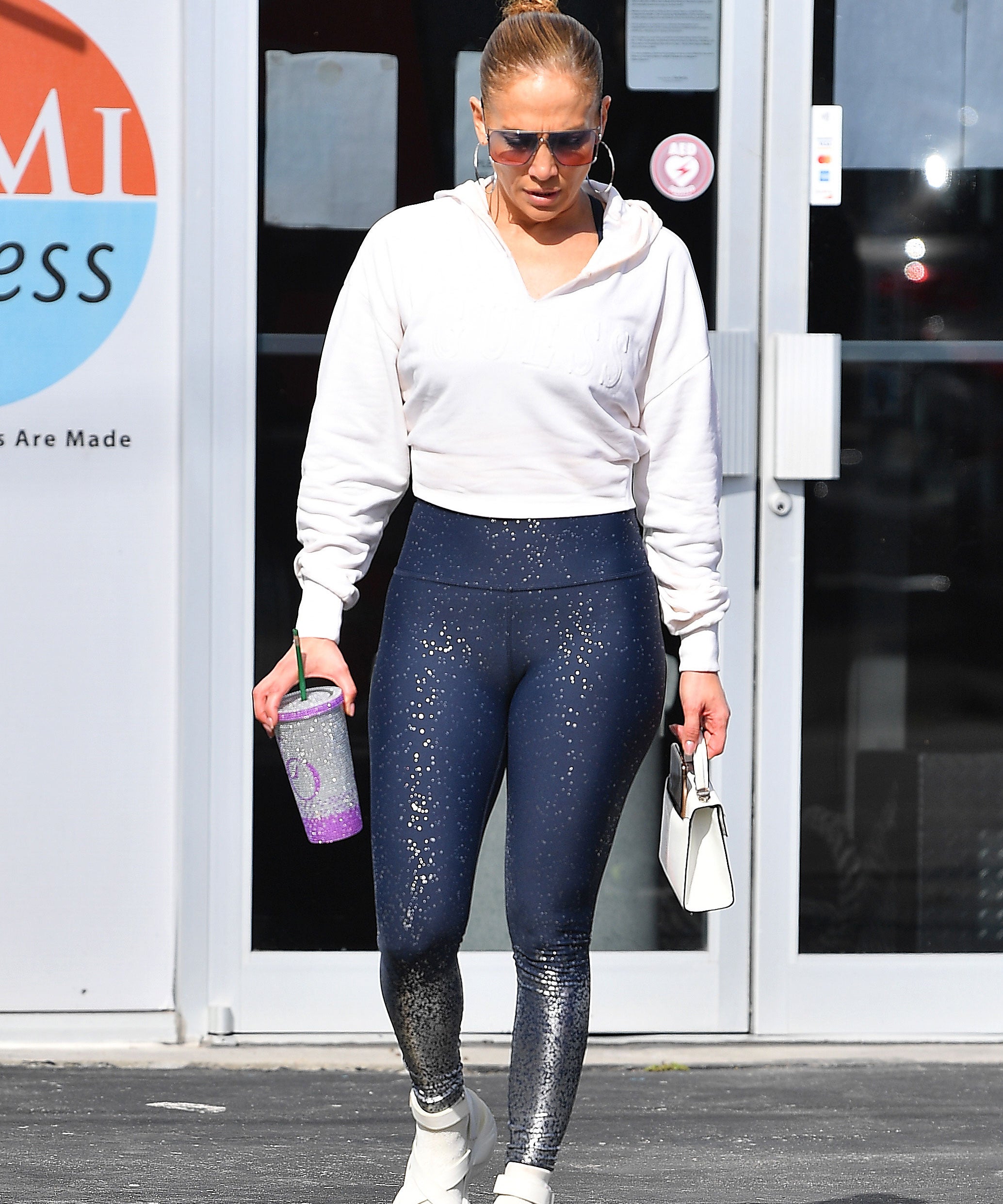 jlo yoga pants