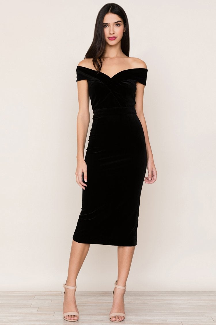 My perfect Little Black Dress! - The Tall Society