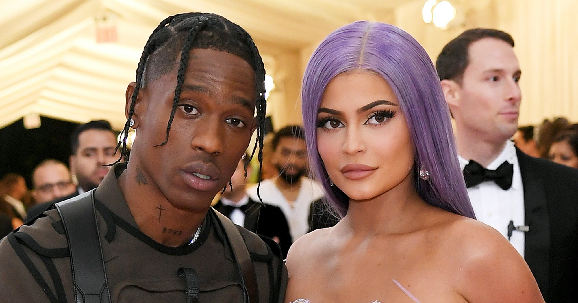 Название мона и трэвис. Кайли Дженнер и Трэвис. Kylie Jenner Travis Scott. Трэвис Скотт и Кайли. Трэвис Скотт и Ким Кардашян.