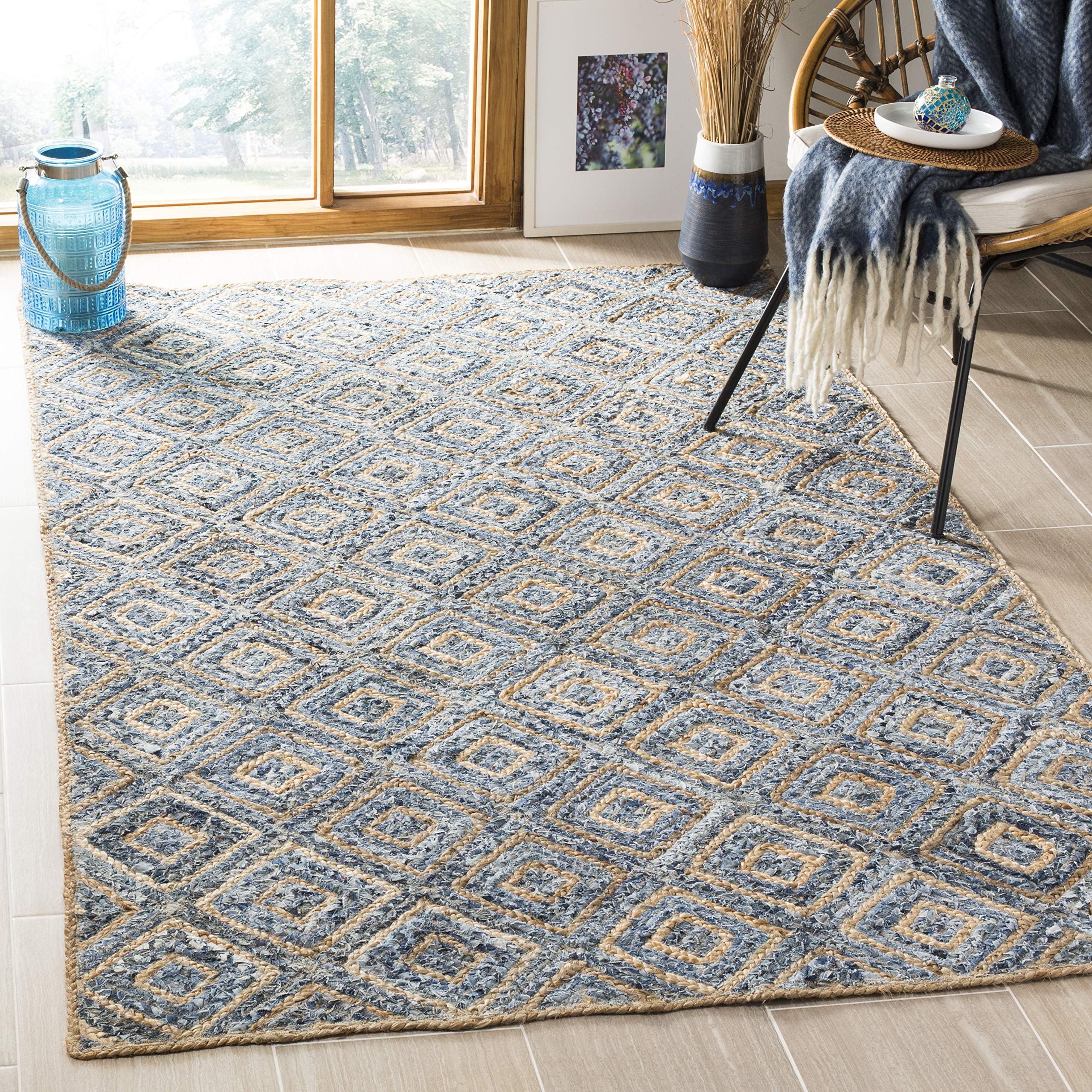 Safavieh + Cape Cod Collection Handwoven Jute Area Rug