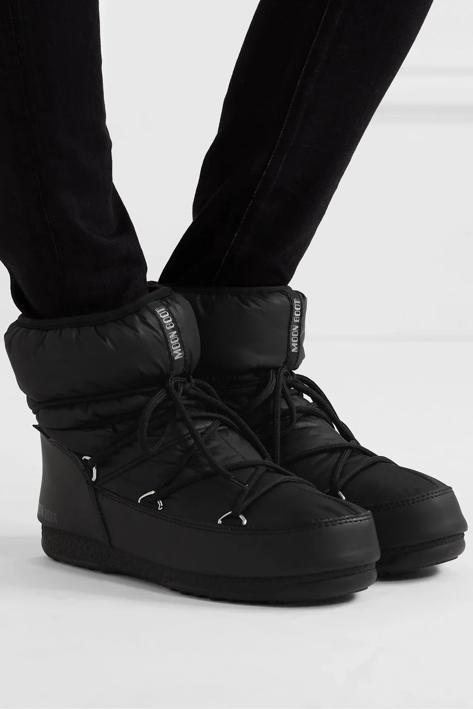 Low Nylon WP 2 Snow Boots in Black - Moon Boot