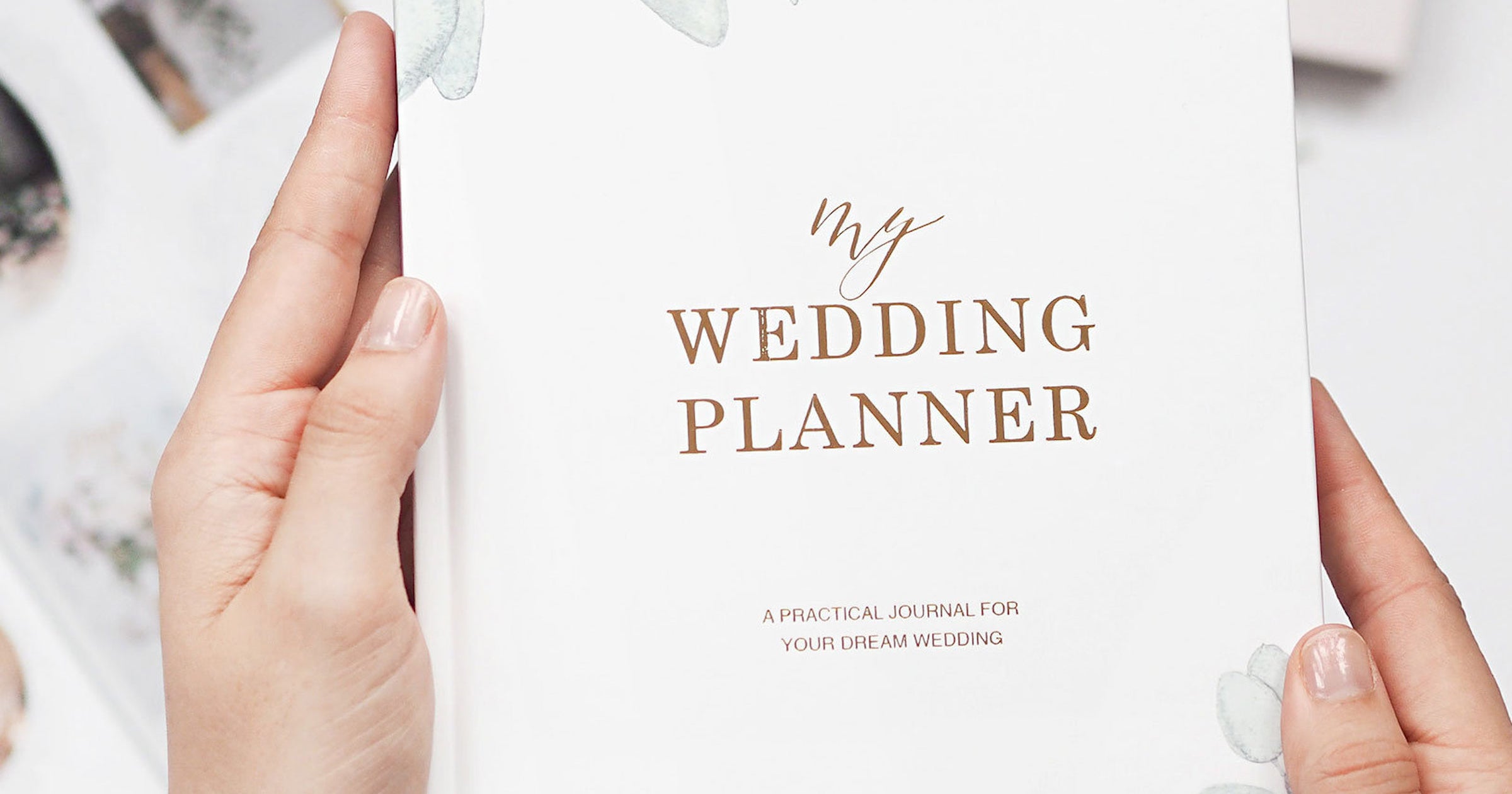The Budget-Savvy Wedding Planner & Organizer: Checklists, Worksheets, and Essential Tools to Plan the Perfect Wedding on a Small Budget [Book]