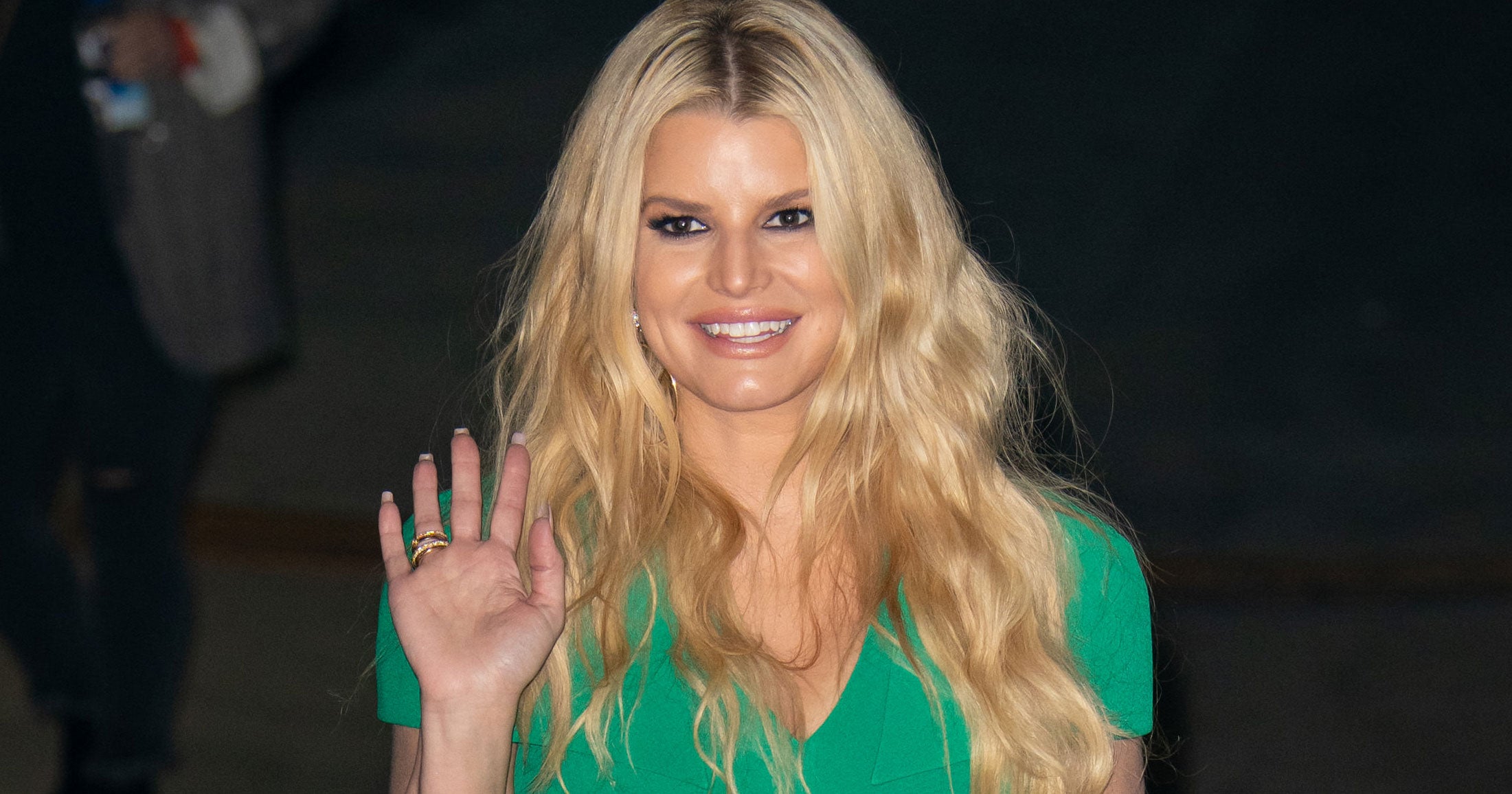 Jessica Simpson Reveals No-Makeup Look With Book Launch