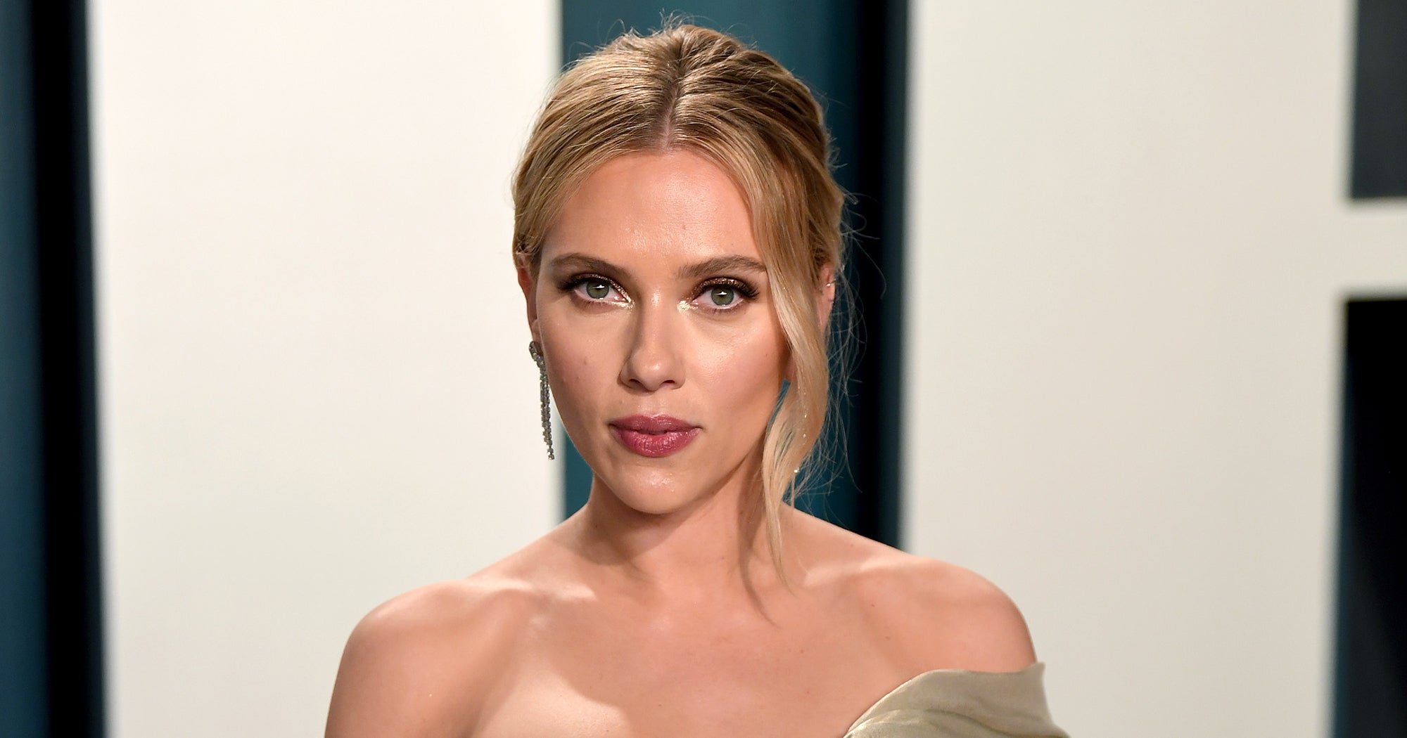 Scarlett Johansson Tattoos Are Back For The Oscars 2020