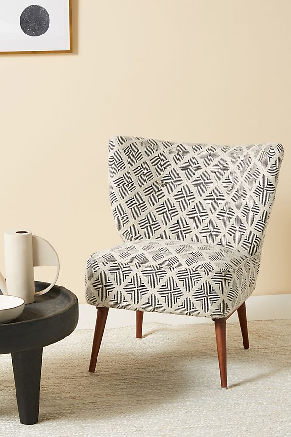 ulla petite accent chair