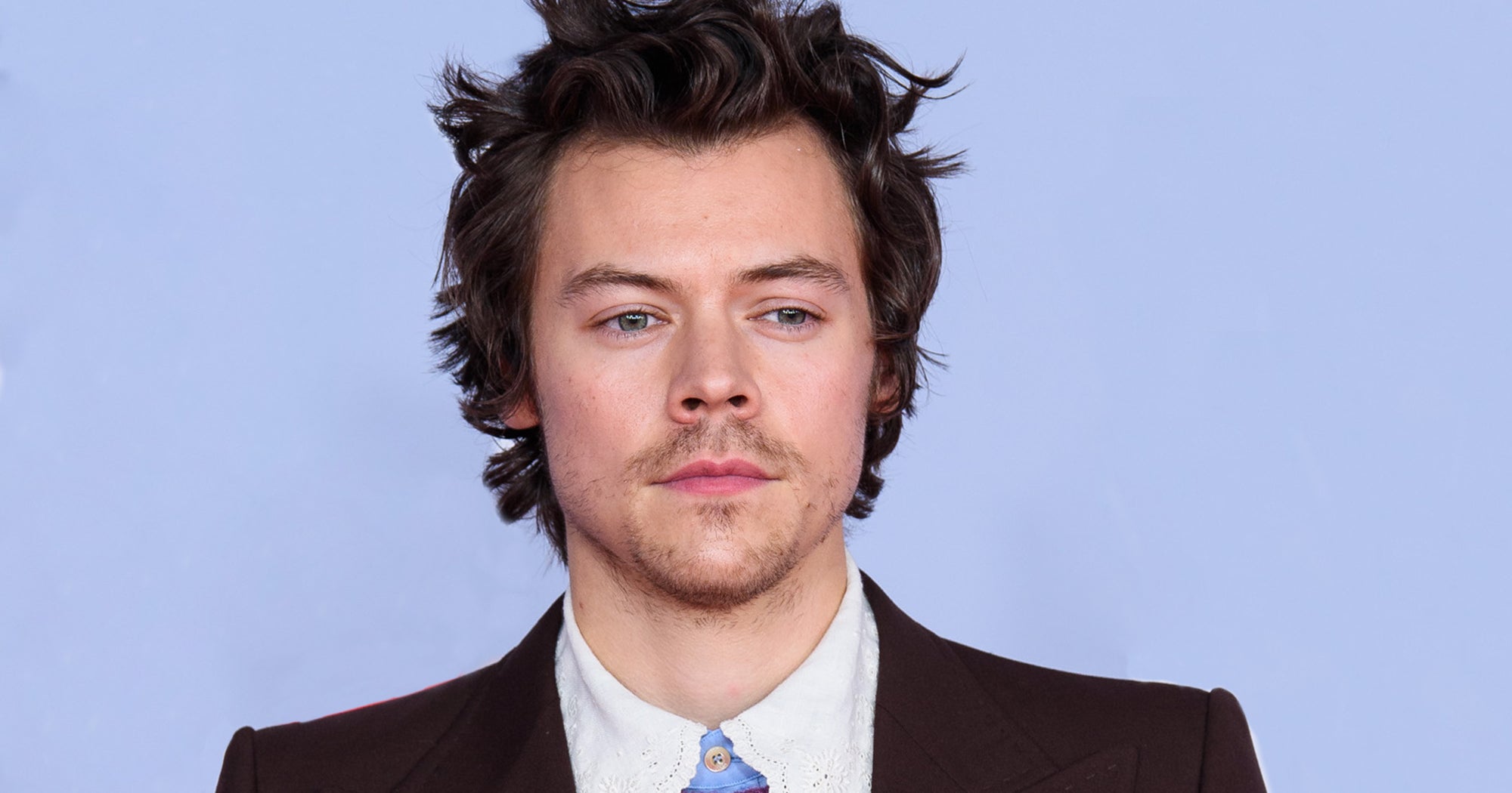 Harry Styles Honors Caroline Flack Brit Awards 2020