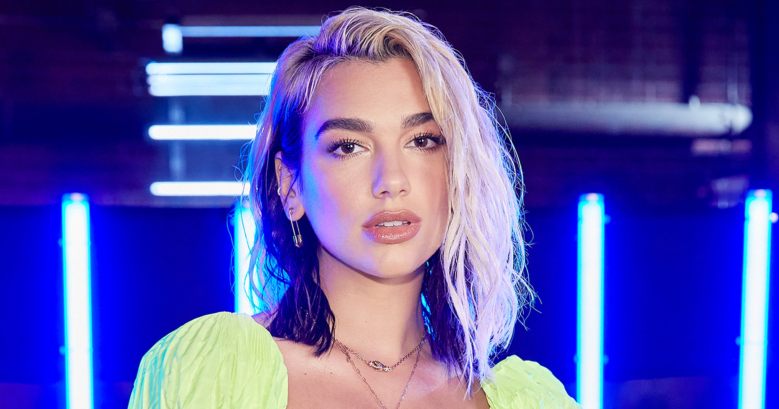 Dua deals lipa haircut