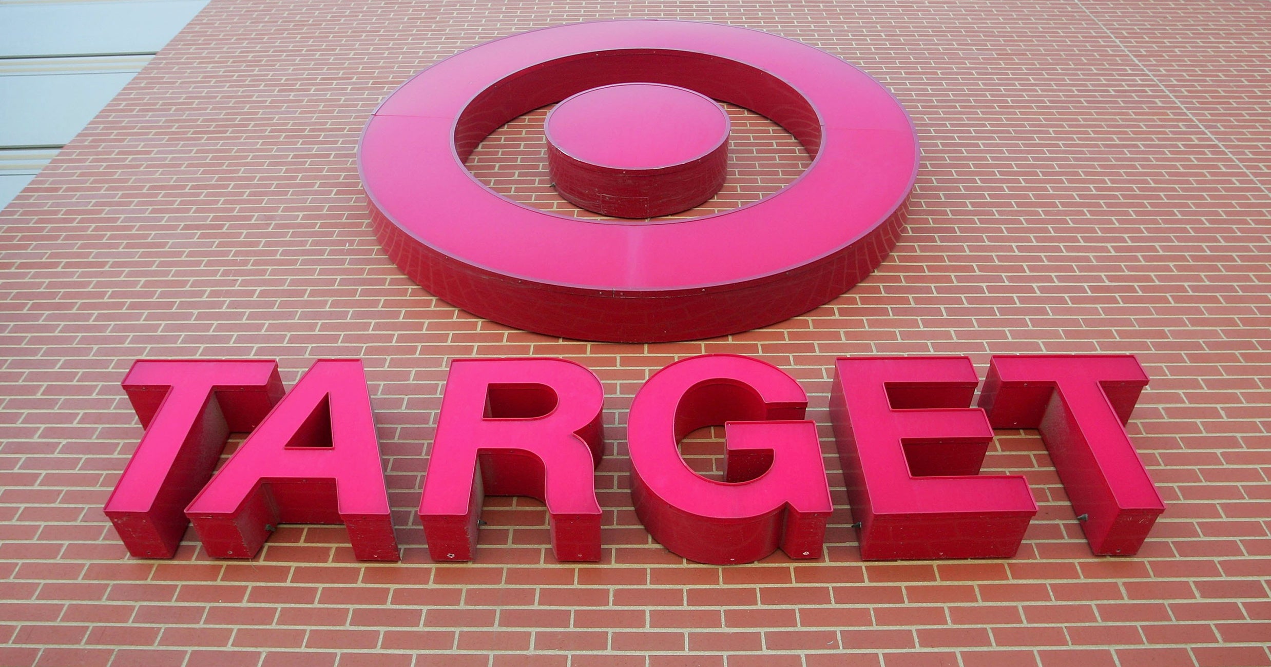 target-offers-free-gifts-cards-for-hair-sale-this-week