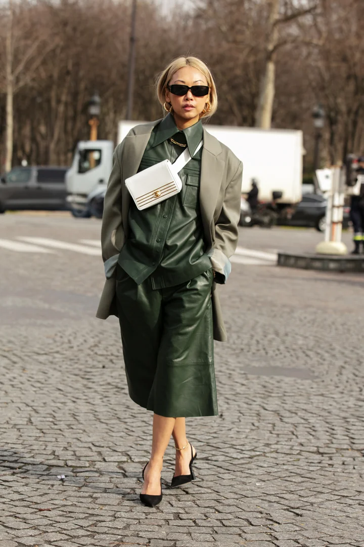 Louis Vuitton Scarf (Blanket)  Paris fashion week street style