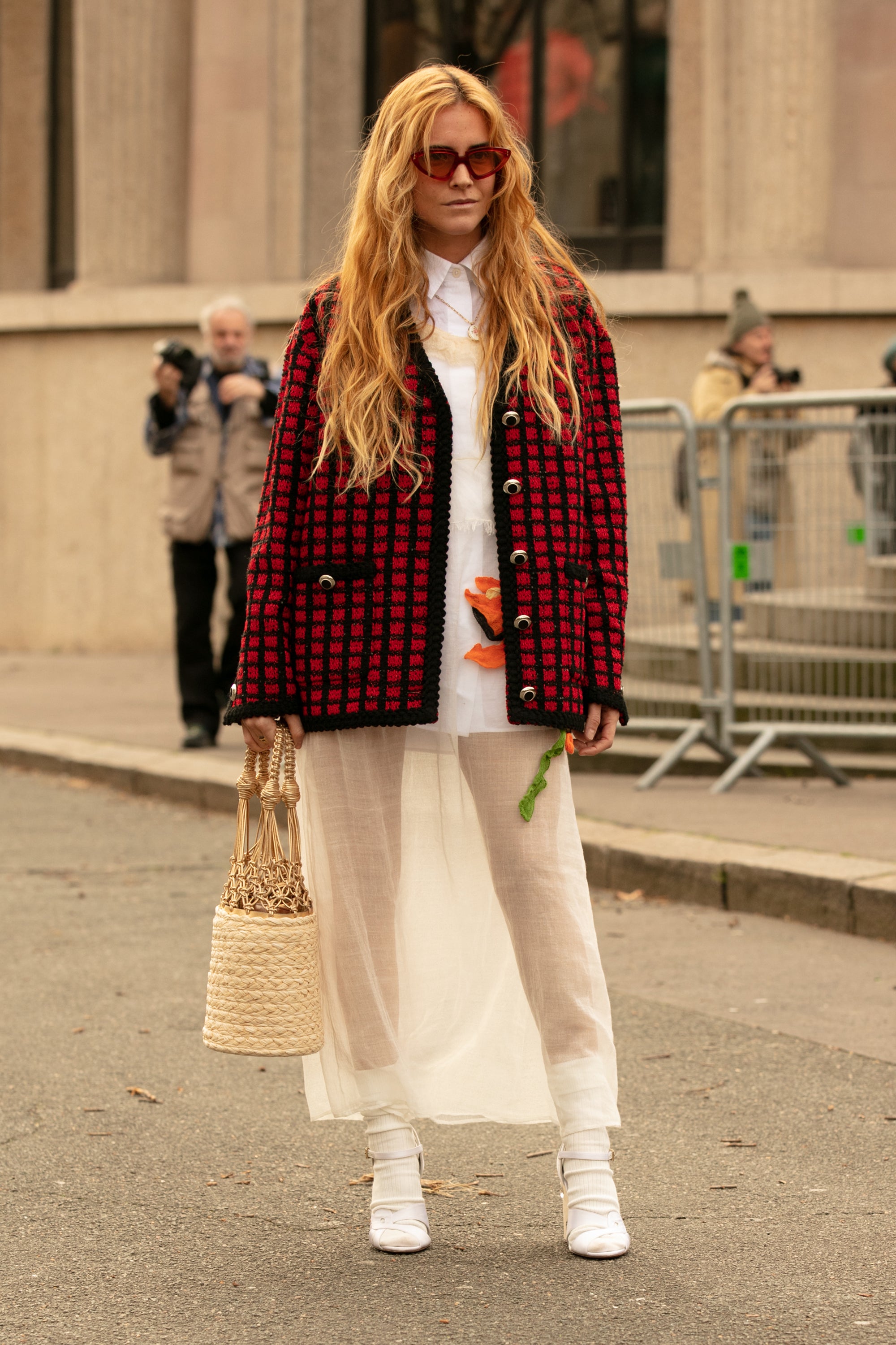 white boots street style 218