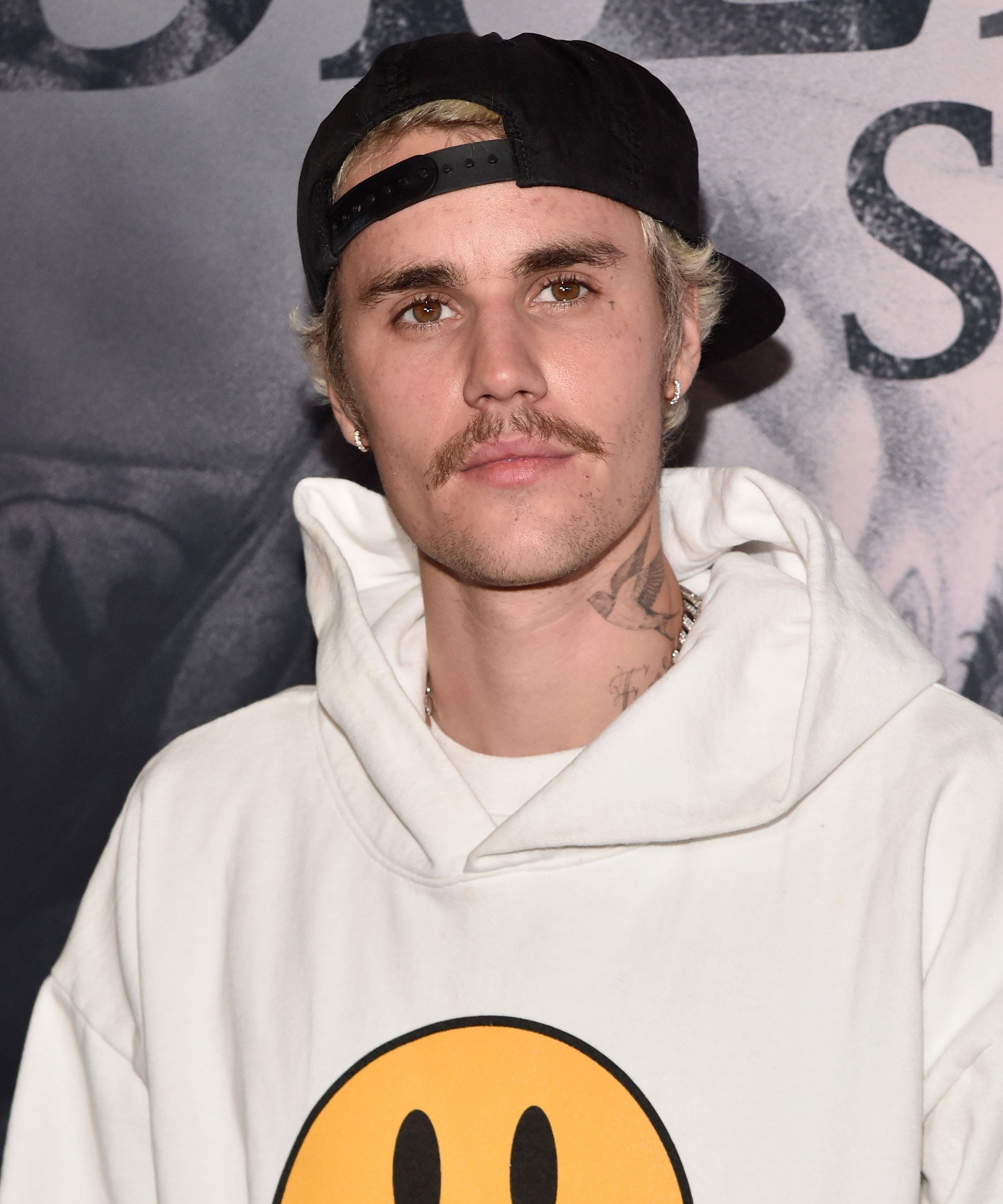 Justin Bieber Adopted A New Cat Named Sushi