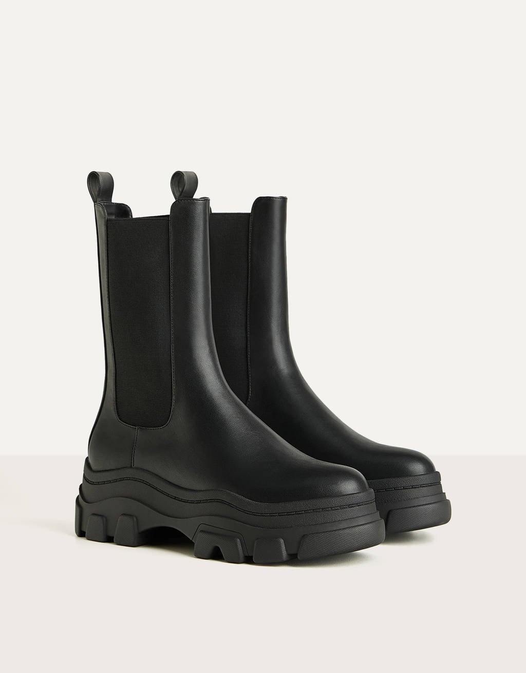 Bershka chelsea shop boots