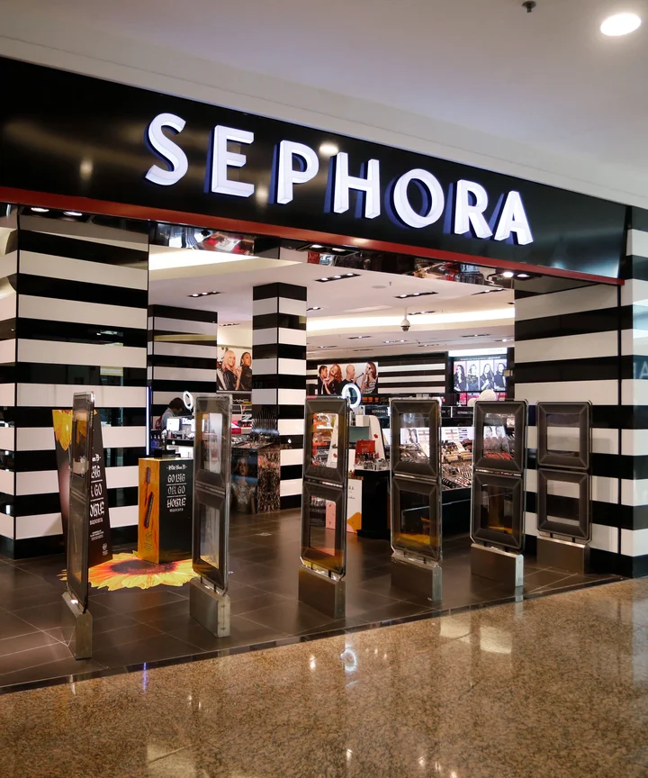 Sephora Is Closing All U.S. and Canada Stores Today Due to Coronavirus  COVID-19 Until April 3