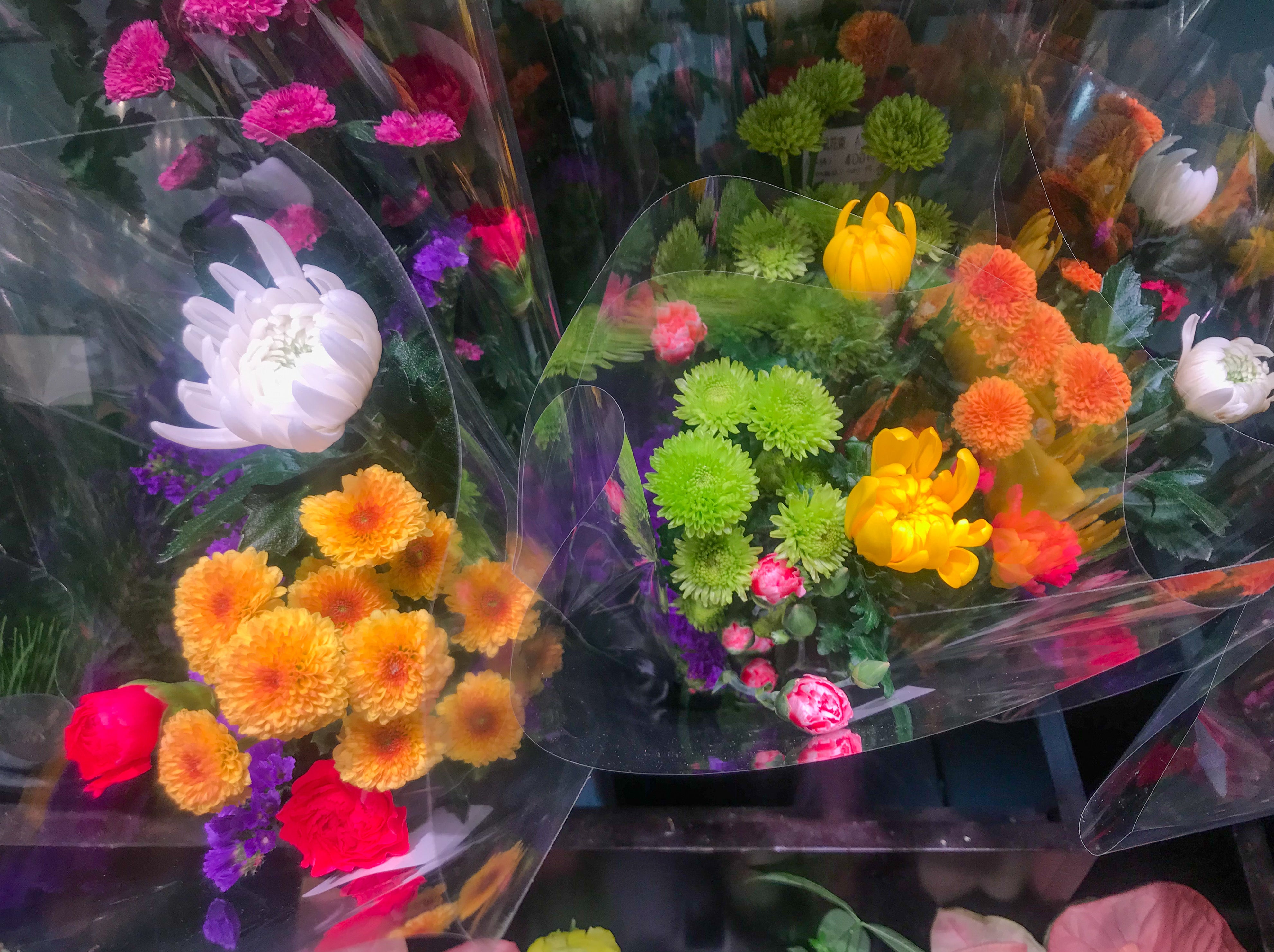 Lidl Tesco Give Free Flowers To Nhs Workers