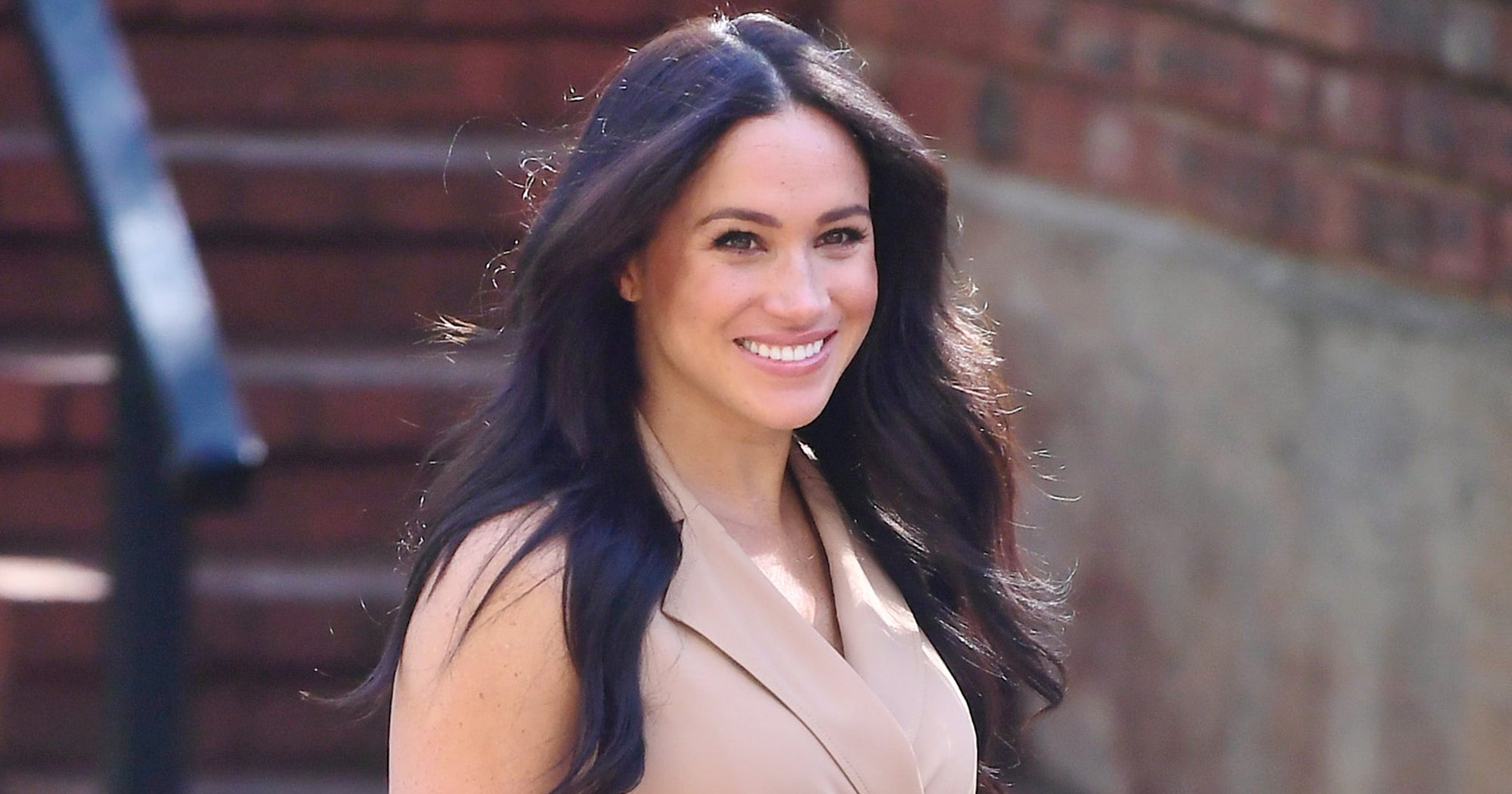 Prince Harry, Meghan Markle OOO Message Confirms Megxit